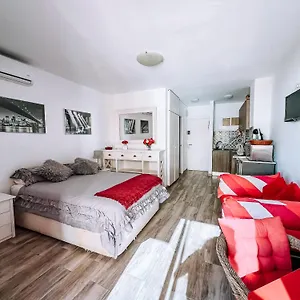 https://estudio-con-vistas-benalmadena-costa.es-andalucia.com